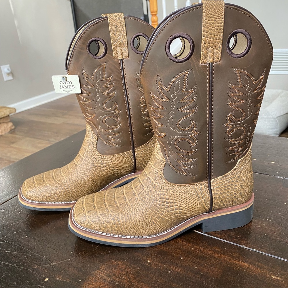 Cody James Boots- used once